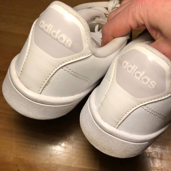 Adidas Cloudfoam Advantage Women’s Size 8 Comfort Shoes B42133 White - Picture 8 of 10